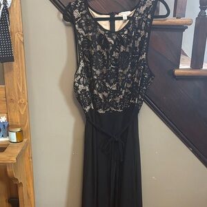 Dress Barn Black and Cream Lace Maxi Dress